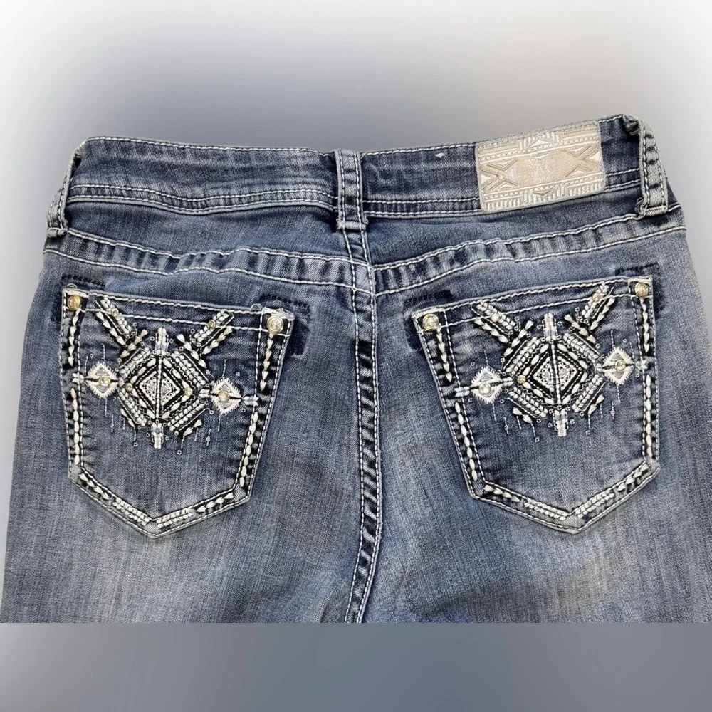 Grace Women's Classic Blue Straight Leg Jeans - Picture 3 of 5